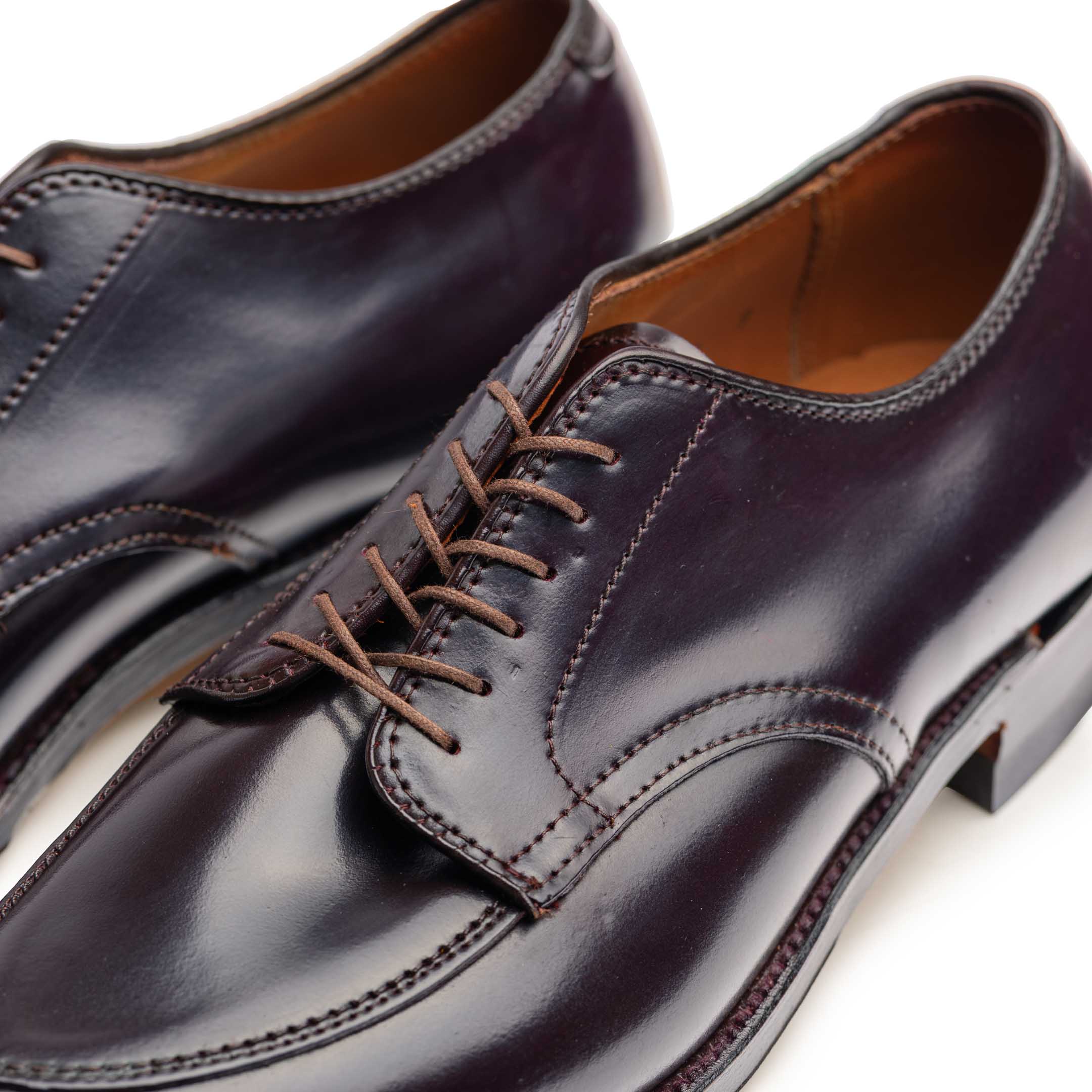 Alden x Clutch Cafe V-Tip Blucher Colour #8 Cordovan A0607 - Image 4