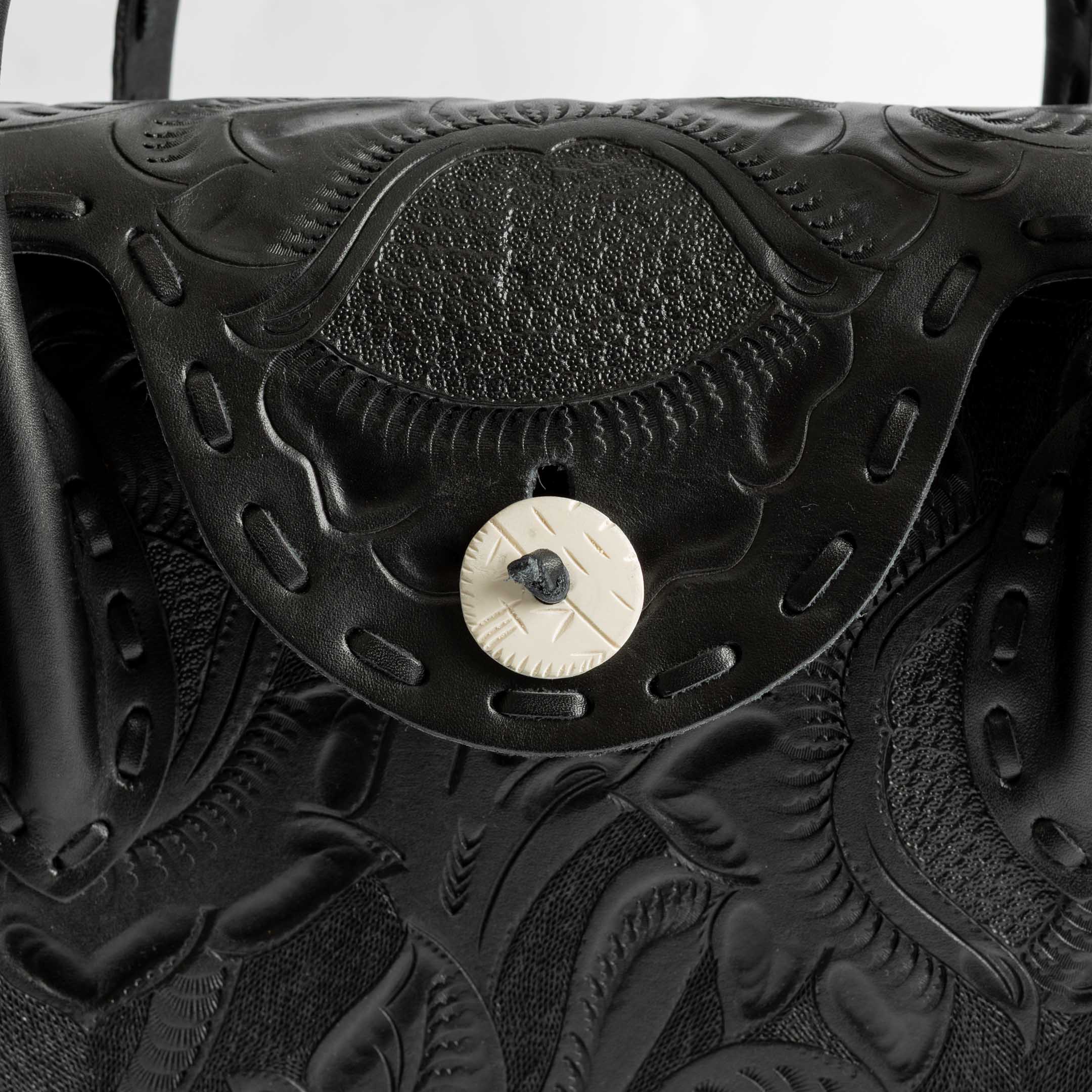 Chamula Western Stitch Carving Bag L Black - Image 8