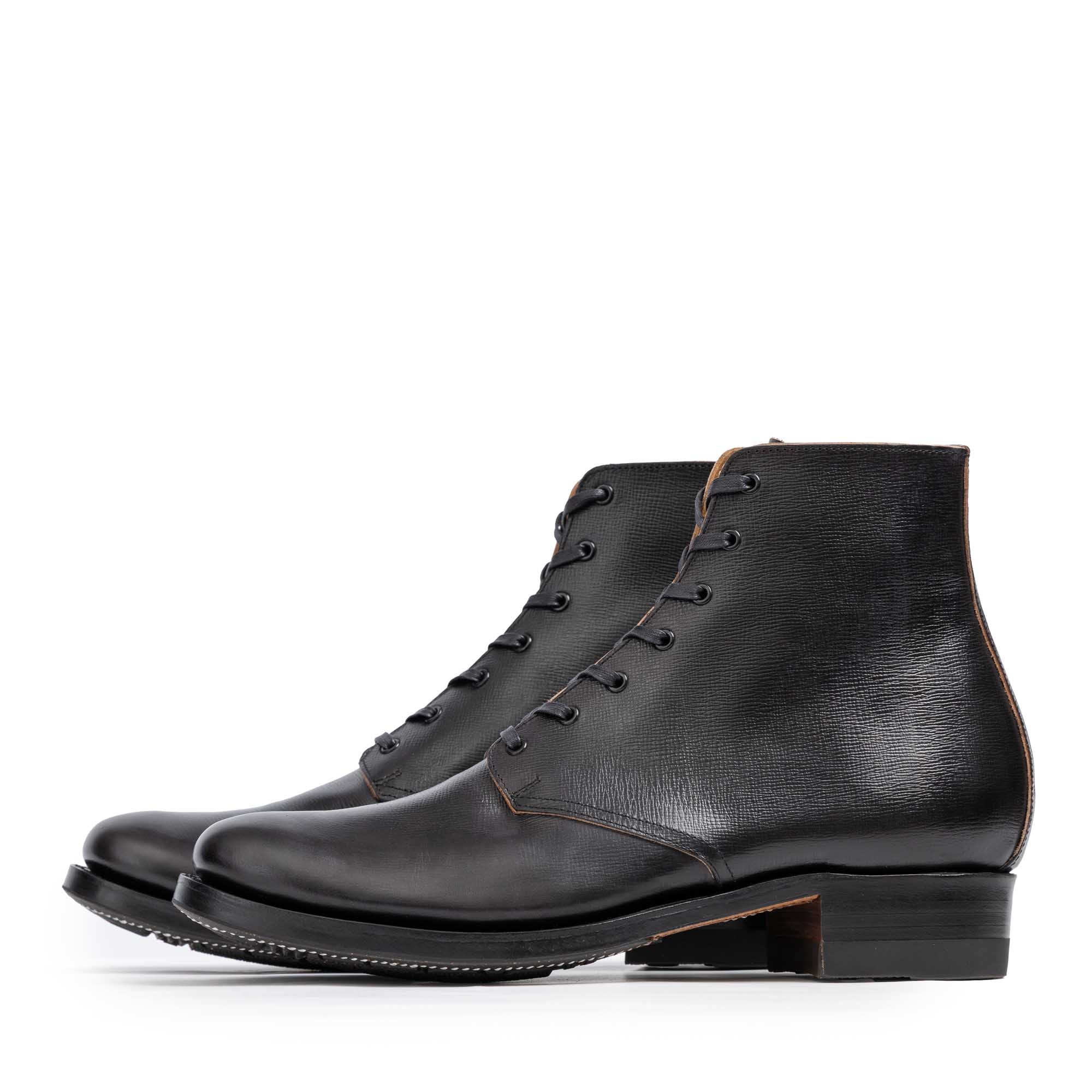 Clinch Cultivate Chukka Boot Black - Image 3