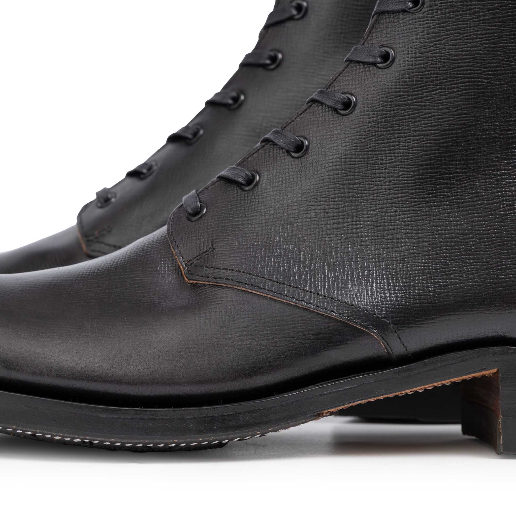 Clinch Cultivate Chukka Boot Black - Image 4