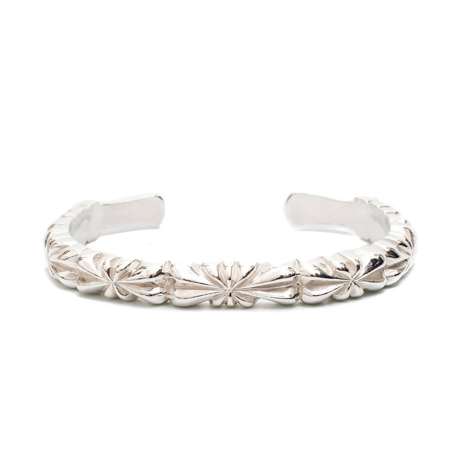 First Arrow's Butterfly Sand Cast Plain Bangle BR-282