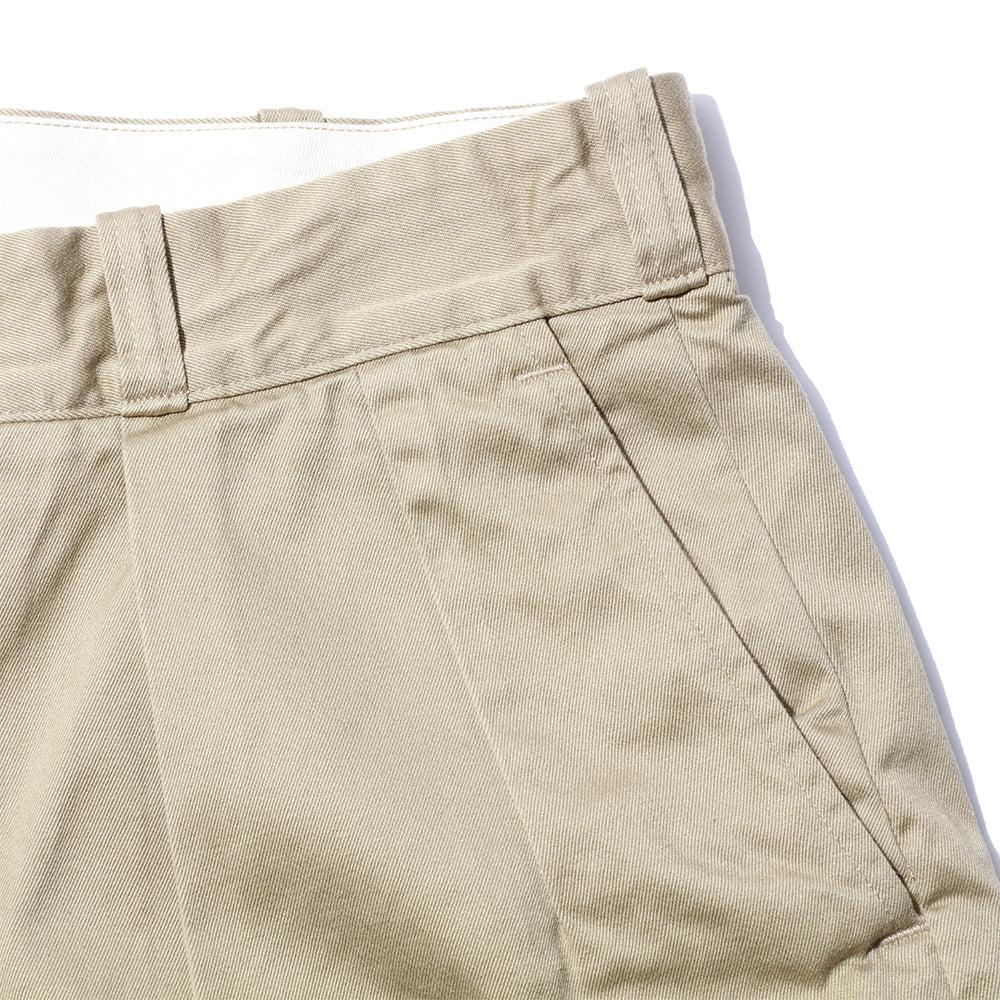 Pherrow's Pleated Shorts Beige - Image 3