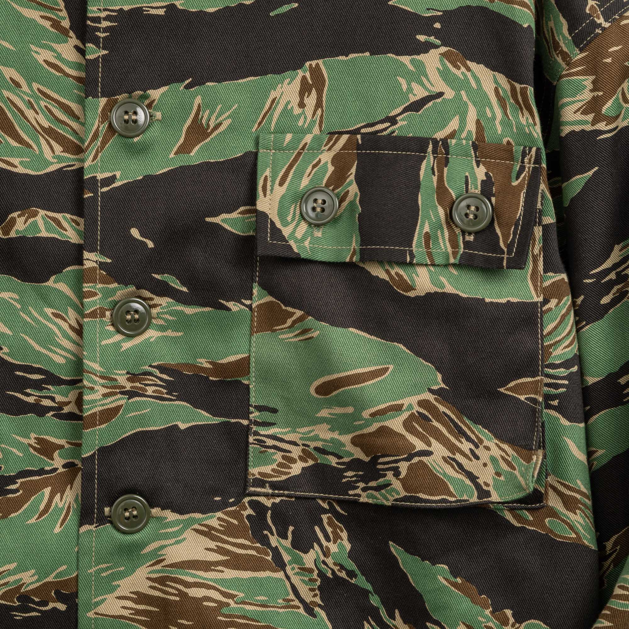 The Real McCoy's Tiger Camouflage Shirt / John Wayne - Image 3