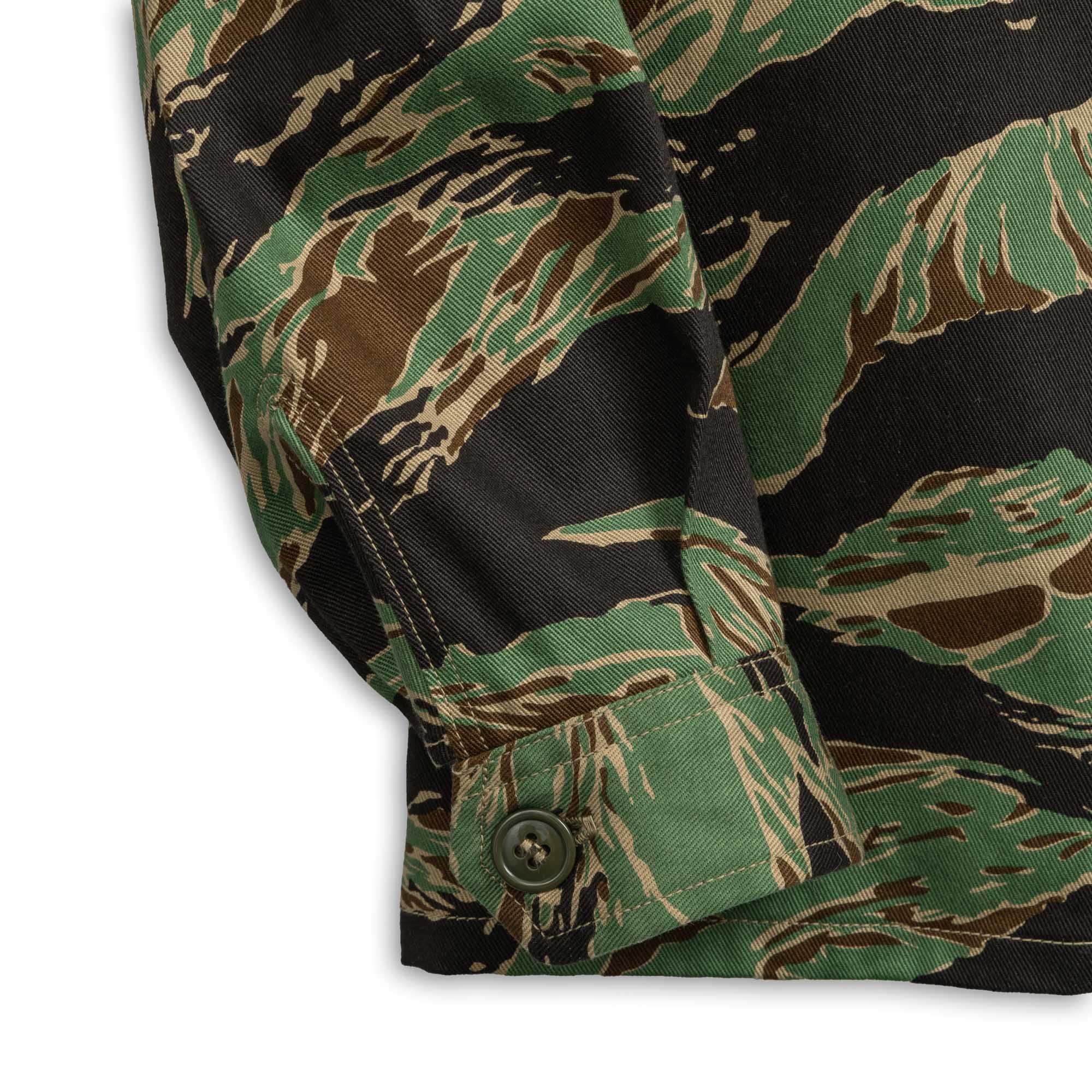 The Real McCoy's Tiger Camouflage Shirt / John Wayne - Image 4