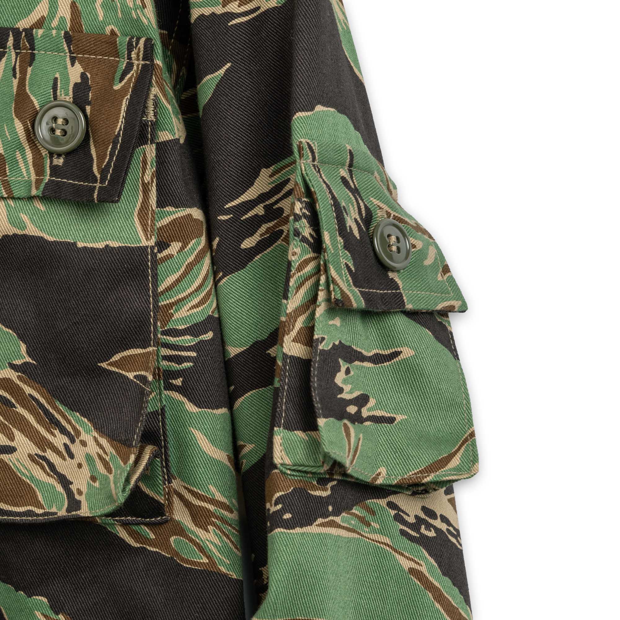 The Real McCoy's Tiger Camouflage Shirt / John Wayne - Image 5